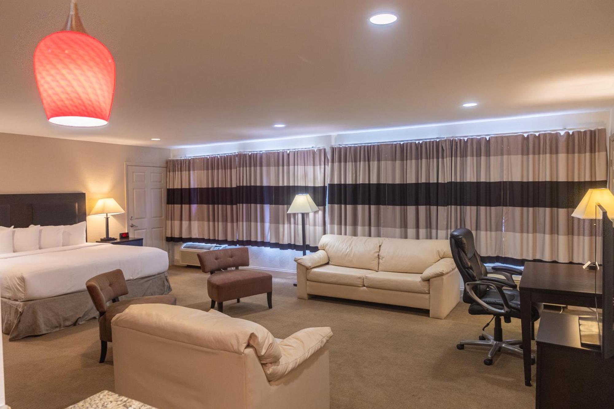 Cottonwood Suites Savannah Hotel & Conference Center Pooler Exteriör bild